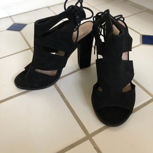 ‼️SOLD‼️ NWOT Mix No. 6 Black Suede Heels